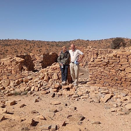 Maison d hôtes Tioute Chez Abdelmajid Exterior foto